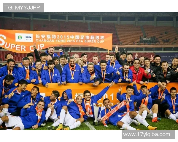 洛塞尔索：从天赋少年到足坛明星的成长之路与辉煌时刻